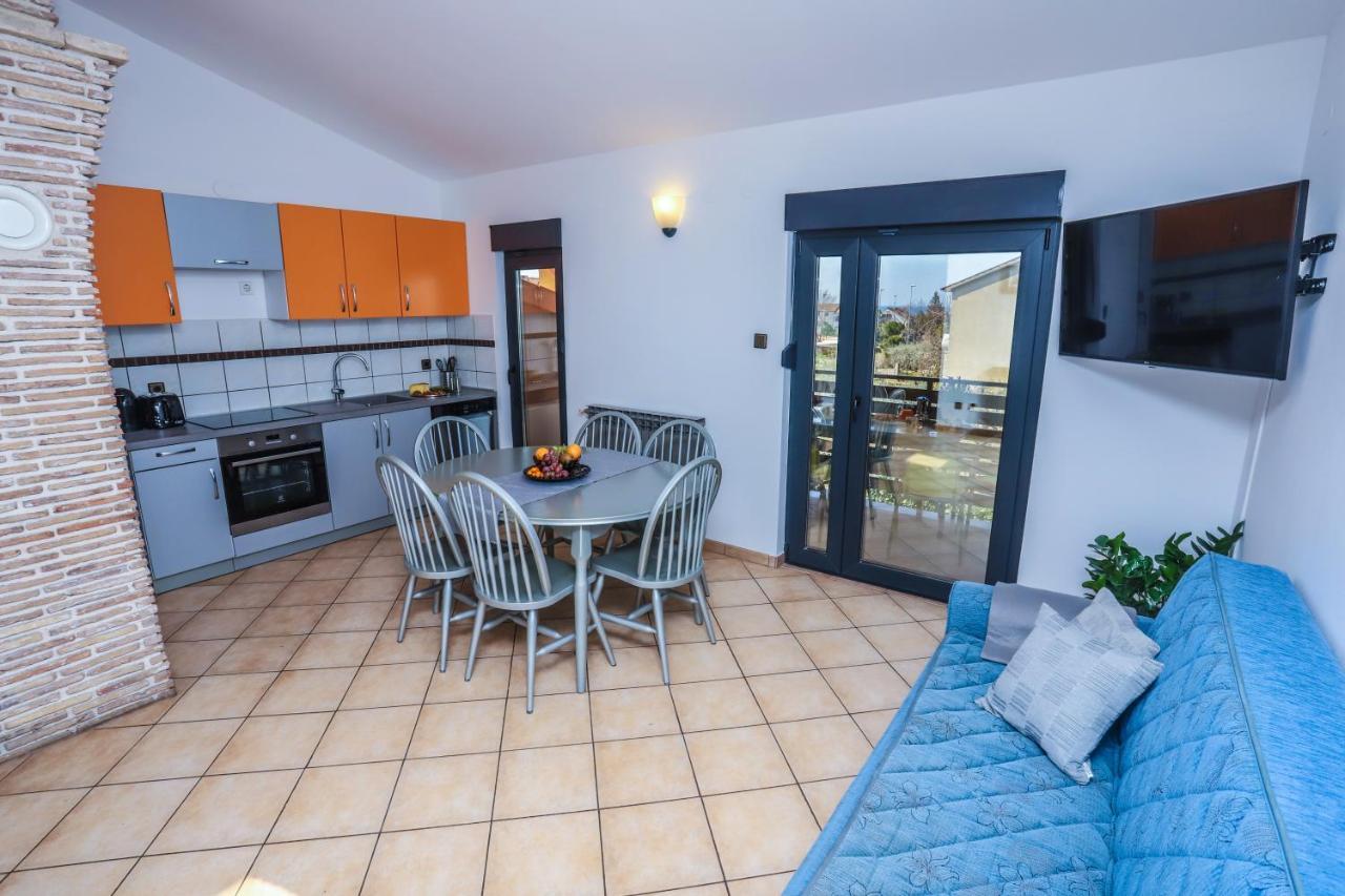 Irena Apartment *