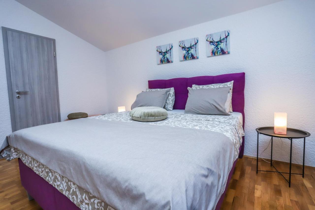 Apartment Irena *