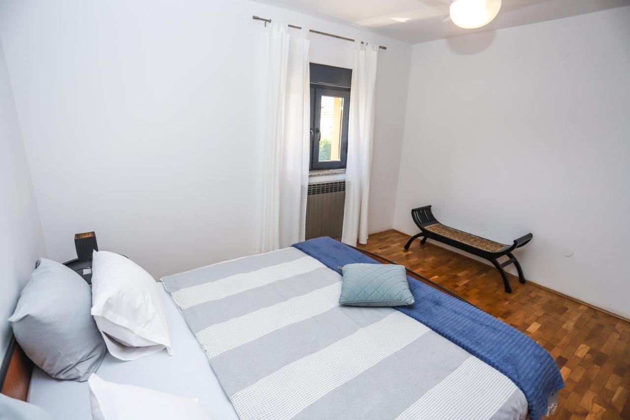 Apartment Irena